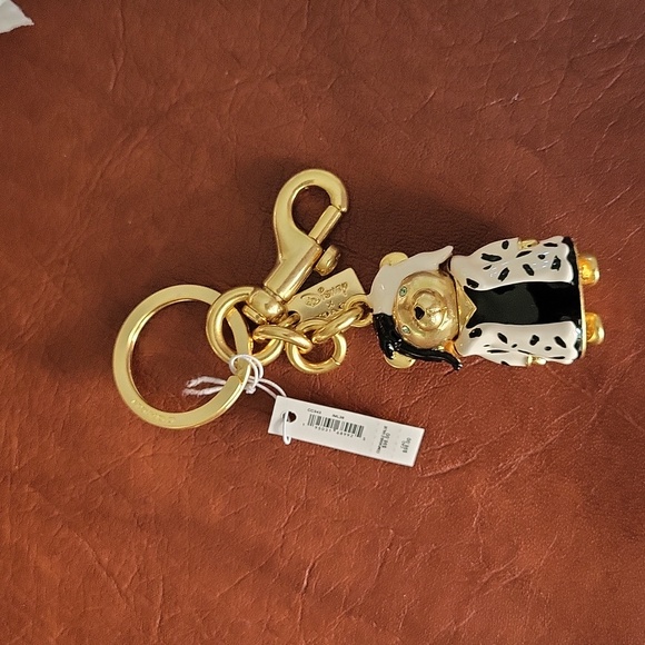 NWT! Coach Cruella De Vil Bear Bag Charm! - Picture 3 of 13